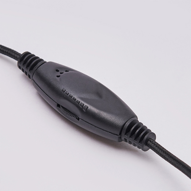 कंप्यूटर वायर्ड हेडफोन