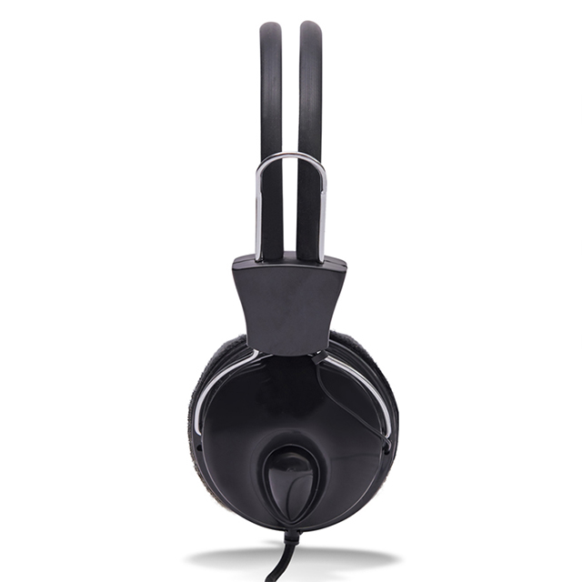 कंप्यूटर वायर्ड हेडफोन